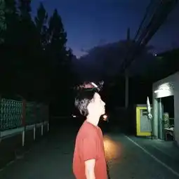 情侣头像我和你除了恋爱没什么好谈的
