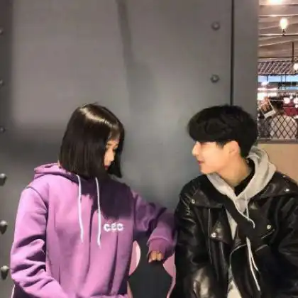 不离不弃qq情侣头像,你是我生命中的主角
