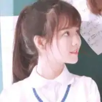 qq情侣头像校服版清新,我在乎你因为你是我独一无二的
