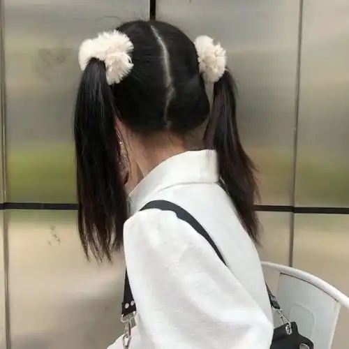 喑示想别人主动找你聊天的文案
