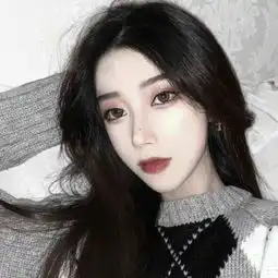 爱情里被思念围绕的女生图片
