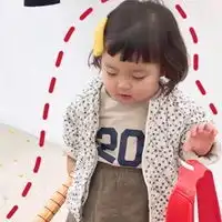 小红书上小众不明显的情侣头像

