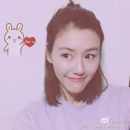 又放福利游泳女神晒美照一脸甜笑太俏皮

