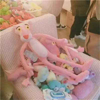 粉红豹超可爱的
