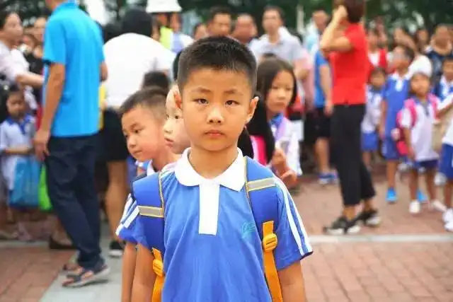 图说龙岗校园迎新光影记录开学啦
