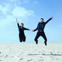 qq头像时间你是一个罪人情侣
