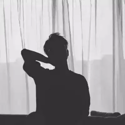 不明显的真人情头.
