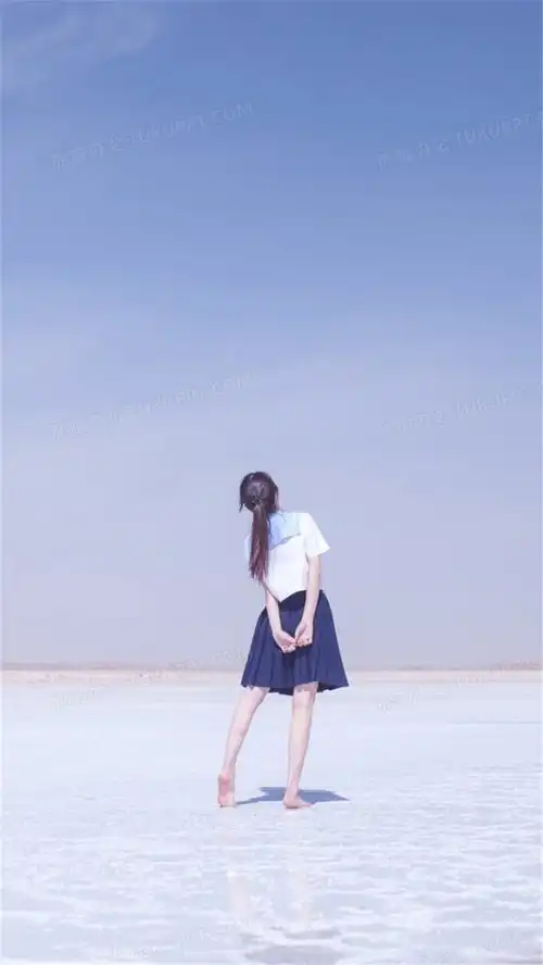 海边美女背影h5背景背景图片素材免费下载jpg格式10801920像素熊猫办公
