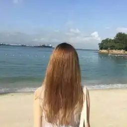 留给我的总是背影

