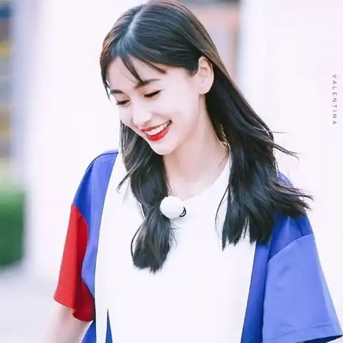 女生头像
