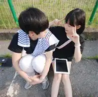 这两个人叫什么啊
