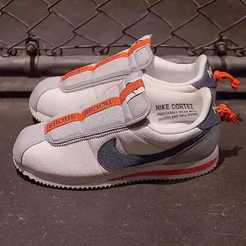 carharttxnikeaf1aj1新配色实物曝光adidasxrafsimons2018秋冬新配色
