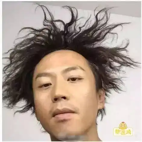 搞笑图片这个造型的爱豆,有没有辣到你的眼睛
