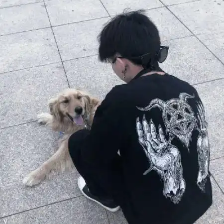 男生侧脸头像高冷无情,爱情死了心也死了

