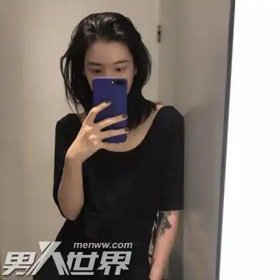 第一次约会坐车应该坐副驾驶吗女生坐车坐后排合适吗
