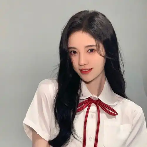女生头像想多亲亲我身边的风,说不定哪天它就吹到你脸上了
