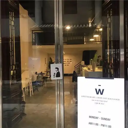 大佛洞私藏一家美翻天的咖啡店小店,ins风,性冷淡风,等你来品鉴
