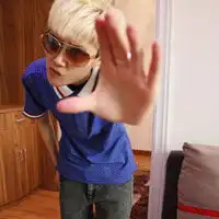 温柔的男生头像男生也有温柔面
