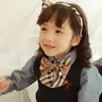 求小女孩情侣头像图片
