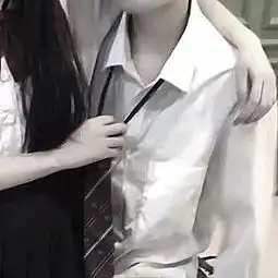 超火情侣套图世界予我千万种欢喜,我独对你倾心
