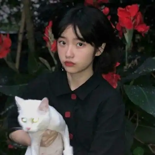 高级甜丧家里有小朋友的出来领头像啦
