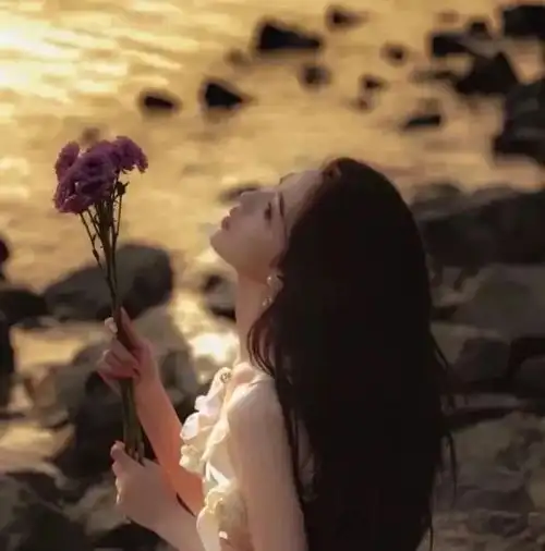 头像这头像可能小众吧
