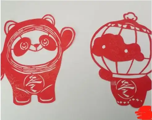 冰墩墩字体走红,引中学生争相模仿,被网友质疑蹭热度
