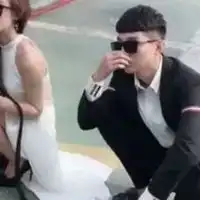 高迪大美qq情侣头像
