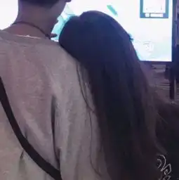 情侣头像如果全世界都对你恶语相向,我就对你说一世情话
