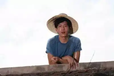 出生28天被父母抛弃,刘德华骂他演技不好,现如今收获24亿票房
