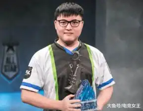 rng赛前先搞对手一波心态uzi又出手搞事了,被skt全队拉黑
