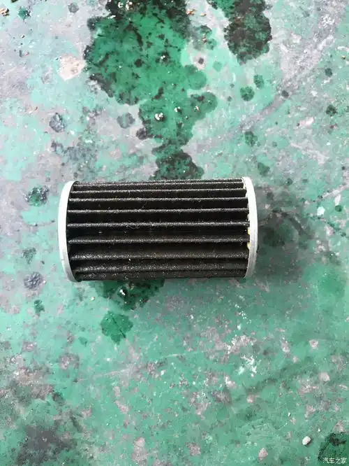 为了奇骏用车安心,重新拆底壳换变速箱油
