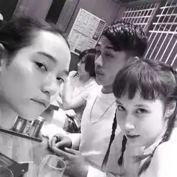 她是水原希子胞妹的闺蜜,不仅称霸秀场还收割了闺蜜前男友
