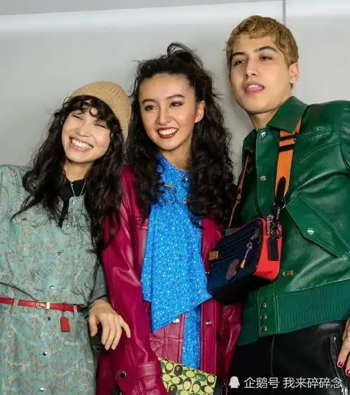 水原希子木村光希罕见同框,离开ps后,终于知道肤色的重要性了
