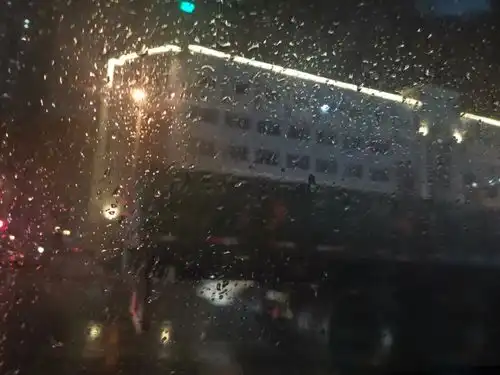 怎样把多张图片合在一张图片上有氛围感沙发背景墙用乳胶漆怎么加灯有氛围感
