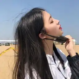 最新微信头像女生伤感忧郁初遇是你余生都是你
