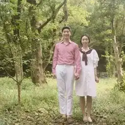 结婚3年,这对小夫妻只用一个姿势拍照,却红爆网络,让无数人羡慕其他频道
