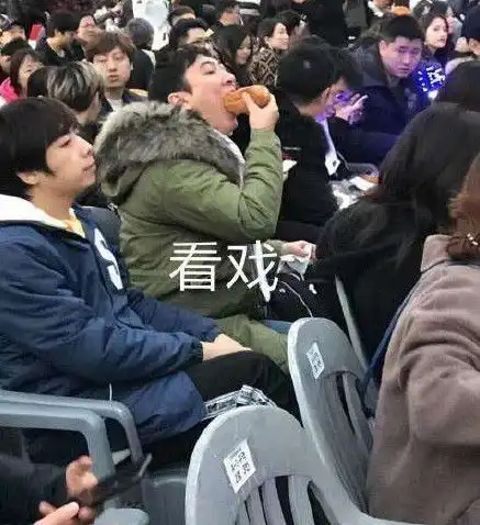 lol台服冠军皮肤遭疯抢,王校长热狗眼名字触动玩家笑点
