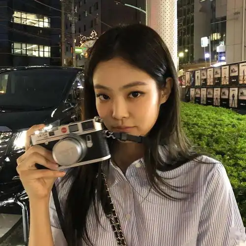 假期尾声还没玩够不到两百块的易烊千玺同款玩具你必须拥有
