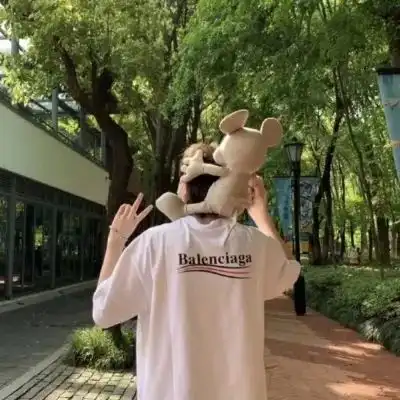 情侣头像你的女朋友饭量大不大
