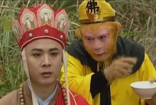 唐僧的取经包袱里到底有什么宝贝难怪猪八戒总是闹着分行李
