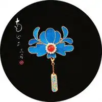 古风情侣结婚头像红色披风烟斗拉住

