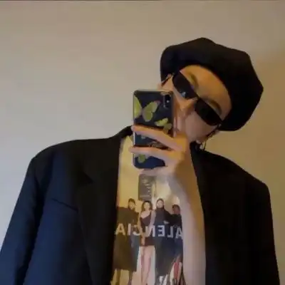 你风尘仆仆走向我,胜过所有遥远的情侣头像我要个性网
