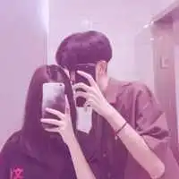 2021最前卫恋人头像
