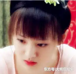 婴儿肥时期的女星,赵丽颖张柏芝美到哭,她嫩得掐出水
