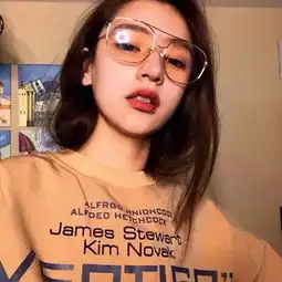头像以后我会珍惜身边的每一个人但不会在挽留任何人
