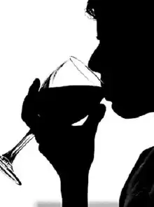 酒喝喝喝,我倒倒倒13岁孩子酒精中毒
