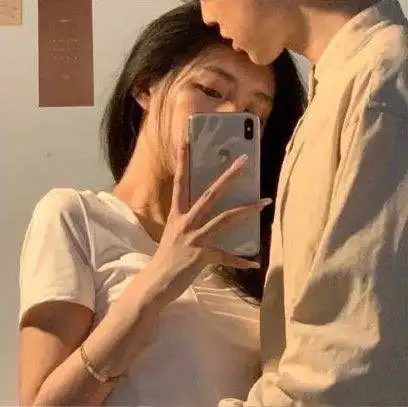 好看的情侣头像最美的相遇不问过往
