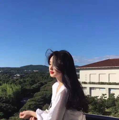 情侣头像一男一女
