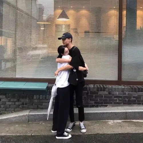 哪一刻,你突然不想懂事了
